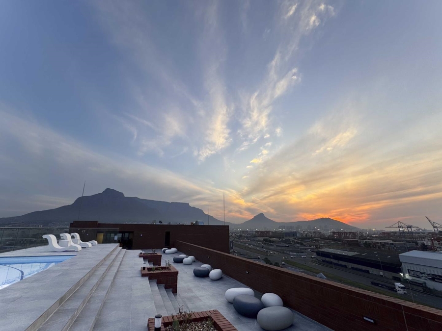 To Let 2 Bedroom Property for Rent in Paarden Eiland Western Cape